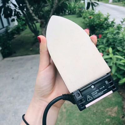 1.5m コード 長さ 220W パワー 乾燥鉄 携帯し便利なアイロニング